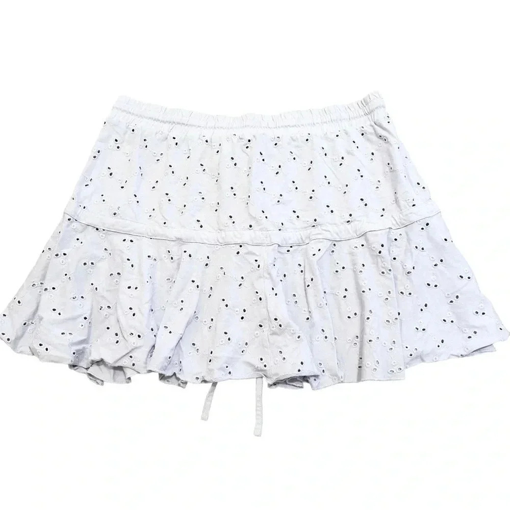 ASOS• broderie tiered mini skirt with tie detail in lilac - Picture 6 of 11